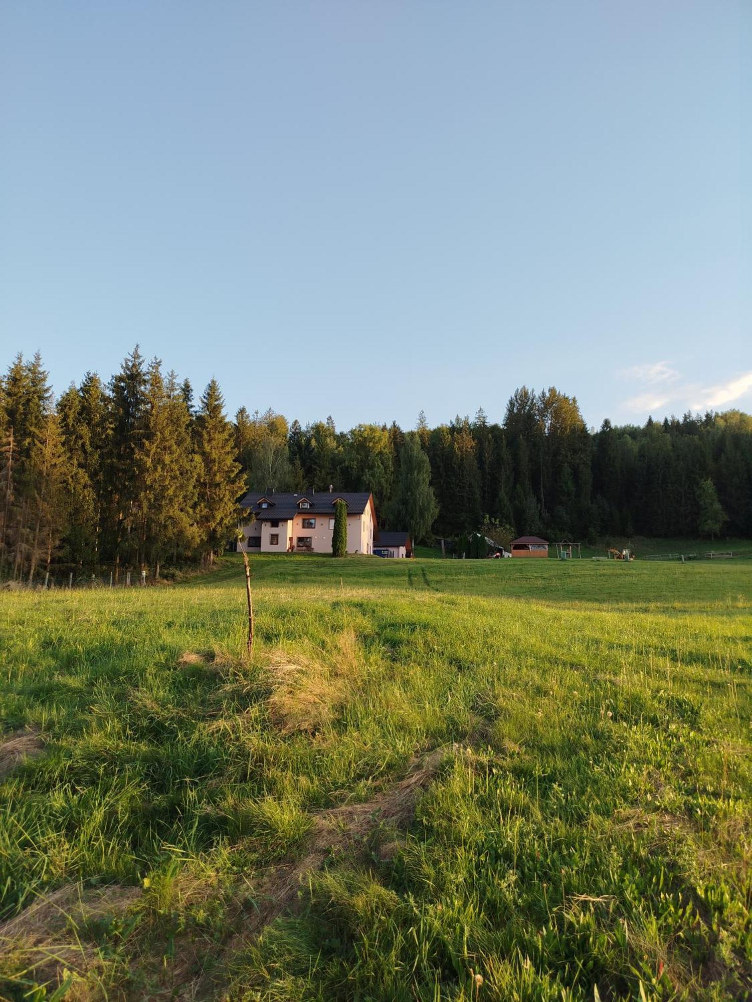 Domek Przy Zlotym Groniu อิสเตบนา ห้อง รูปภาพ